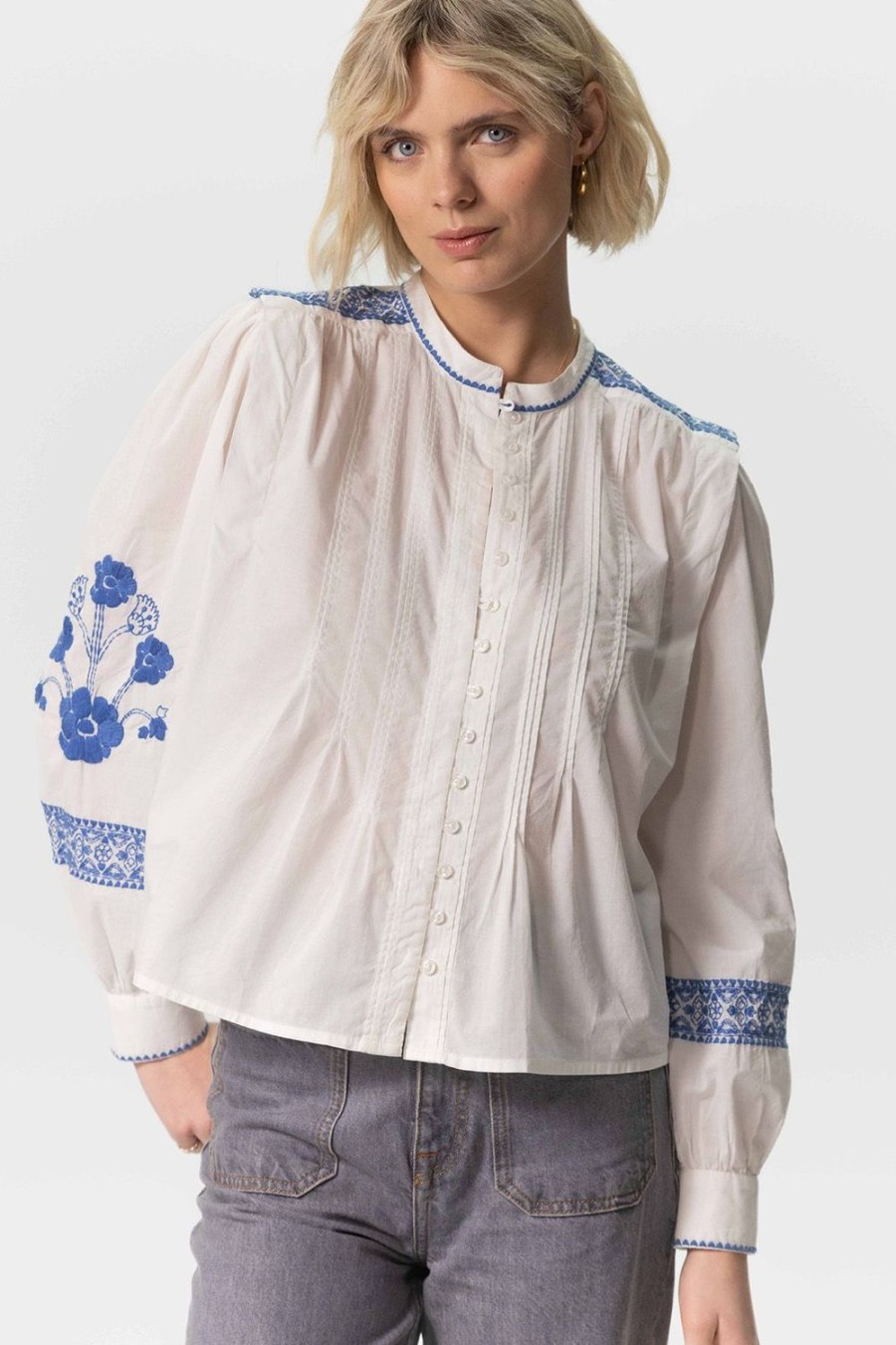 Sissy-Boy Blouses | Te Blouse Met Blauwe Embroidery Details