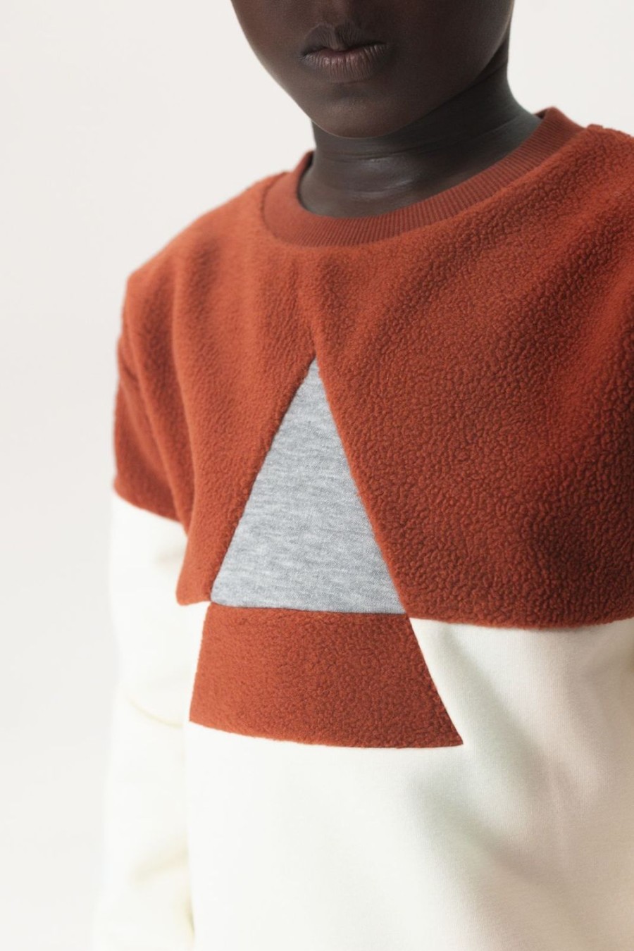 Sissy-Boy Truien En Vesten | Donkerrode Colourblock Sweater Met Driehoek