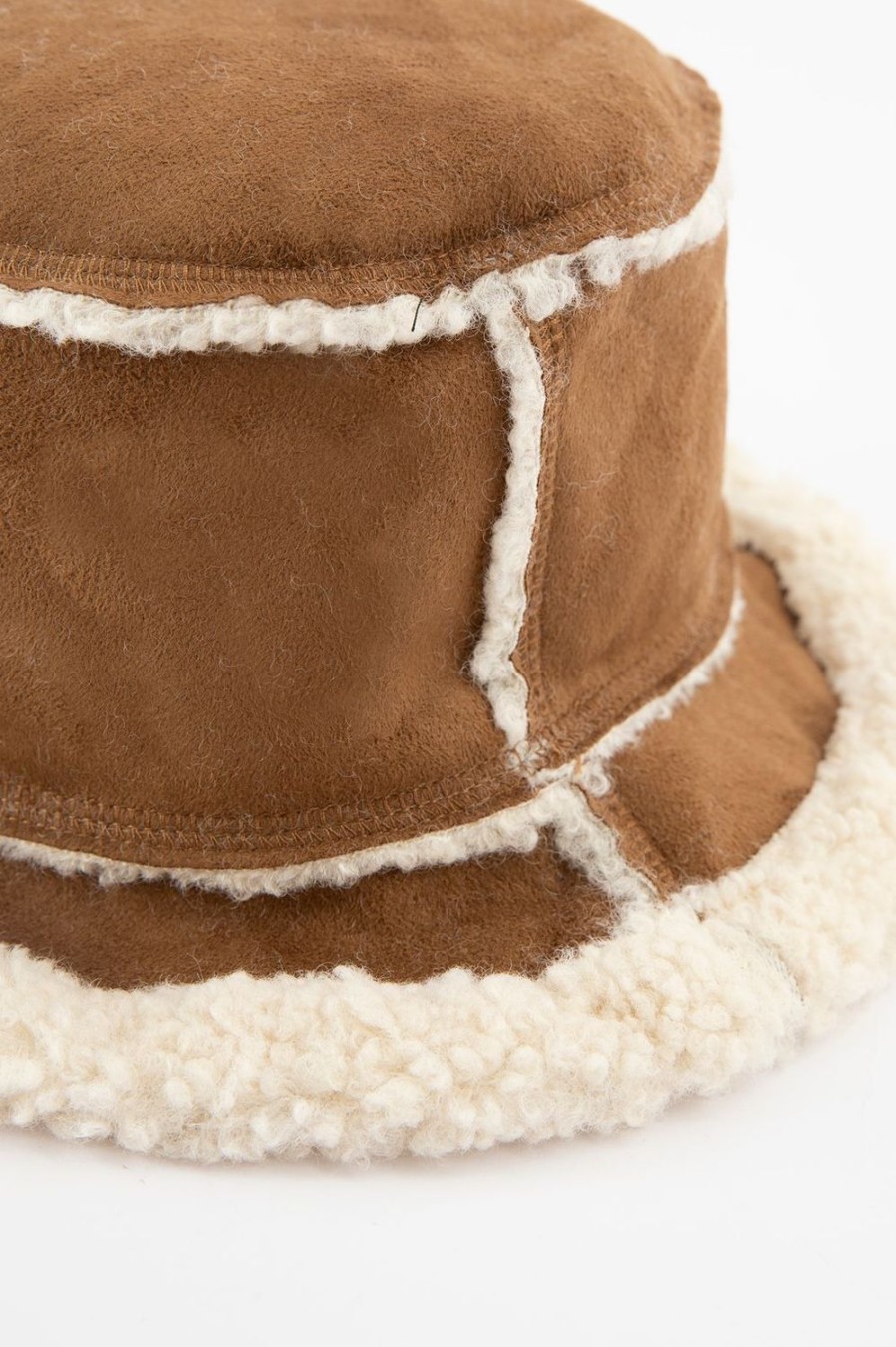 Sissy-Boy Hoeden En Petten | E Shearling Bucket Hat